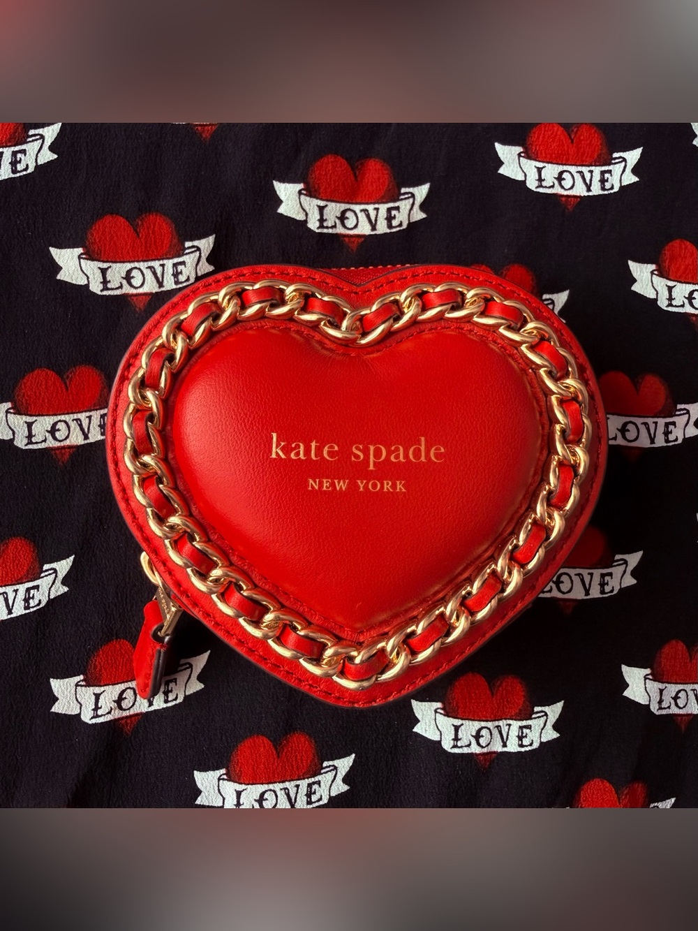 Kate Spade Amour Puffy Smooth 3D Heart Chain Coin Purse